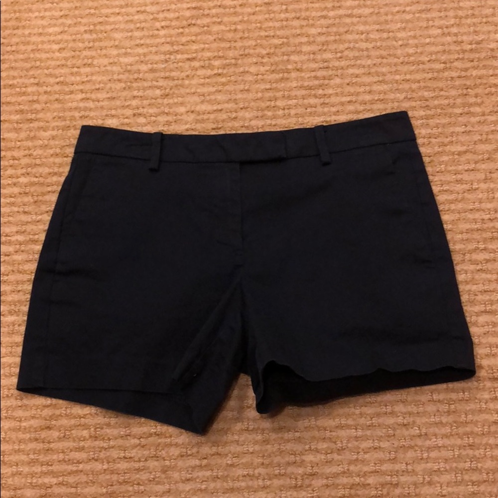 Women’s Ann Taylor Black Shorts Size 2